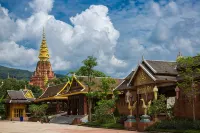 Shiri Shiyue Apartment (Xuanwei Avenue No. 10)