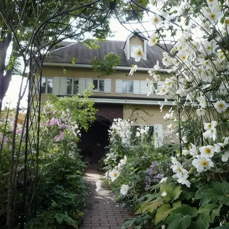 Blossom Lodge