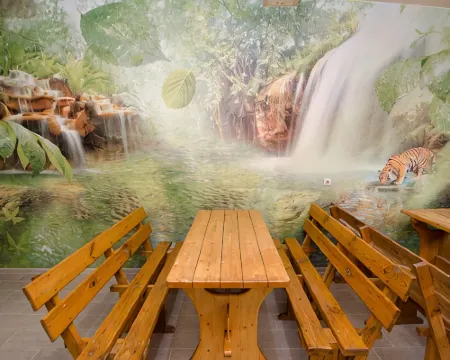 Safari Hotel โรงแรมในเยเล็ทส์