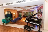 Termeterna - Longevity Spring Resort - Parkering