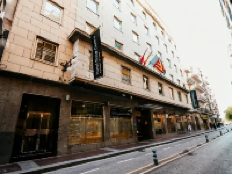 โรงแรมเอลเชเซนโทร, ภายใต้การสนับสนุนของ Melia โรงแรมในเอลเช