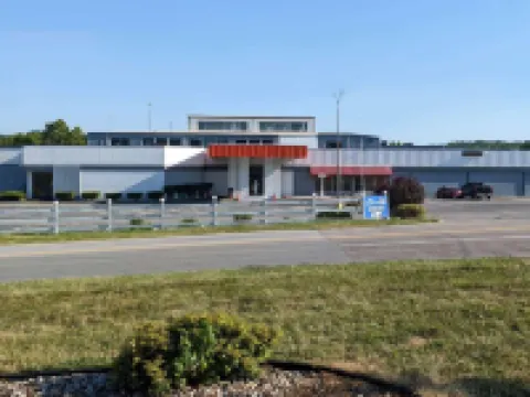 Howard Johnson by Wyndham Hannibal Hotels in Ralls County