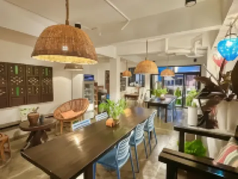 Backdoor Villa Hotéis em Baler