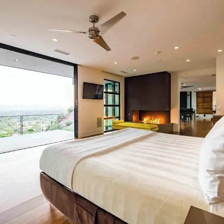 Luxury Retreat Carved in Camelback Mountain - Infinity Pool, Spa, Mountain Views