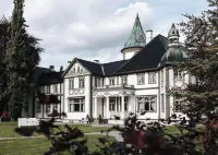 Bårdshaug Herregård Hotels in 