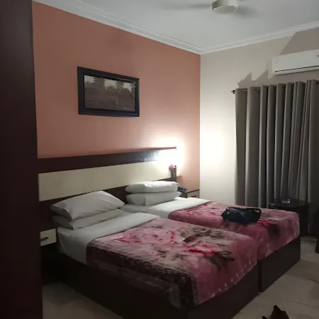 Pameer Hotel