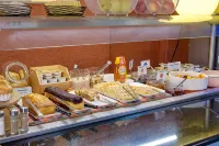 Sure Hotel by Best Western Annecy - breakfast