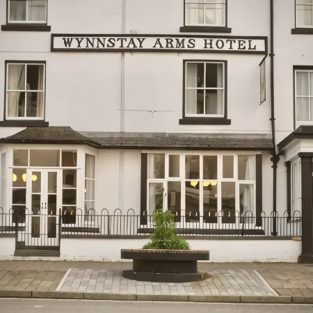 The Wynnstay Отели в г. Макинлет