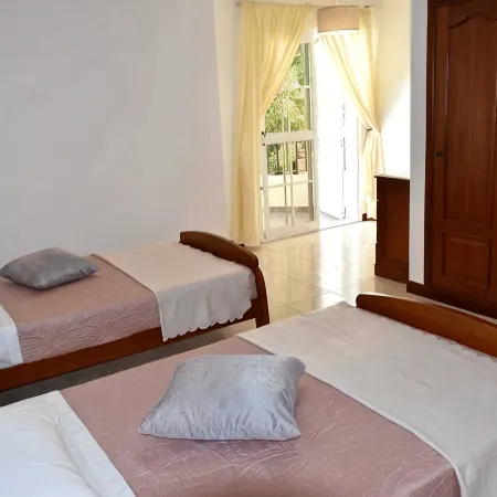 Mansion Almond - Sea, sun and a charming refuge!