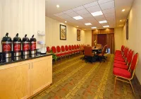 Comfort Suites Columbia Northeast - Fort Jackson - breakfast