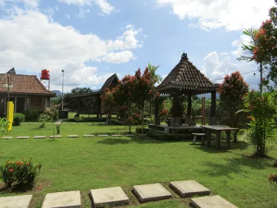 Balkondes Bumiharjo (Kampung Dolanan) Hotel berhampiran Kuil Borobudur
