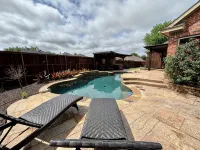 New House/with Pool/Hot Tub/Putting Green/Close to Universal Studios/Theme Rooms - สระว่ายน้ำส่วนตัว