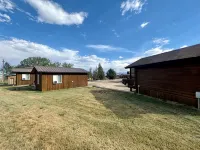 Cabin 5 at the Almo Inn Near City of Rocks/Castle Rocks Parks in Idaho