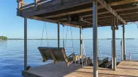 Cedar Creek Serentity Shores Lake house -  Habitaciones en casas particulares