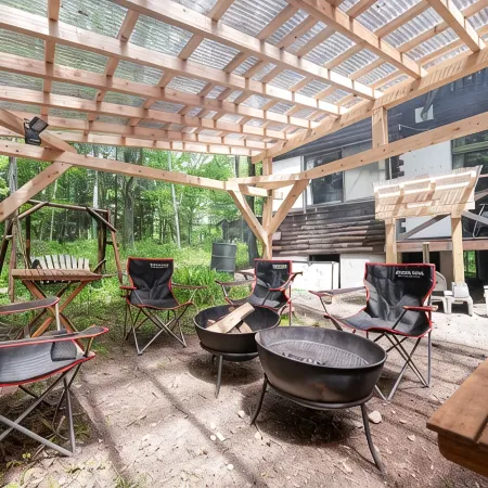 A private villa where you can enjoy outdoor experiences such as BBQ, bonfire, and pizza oven