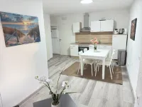 #2 Top room: central & comfortable, shared bathroom Hotels in Herne