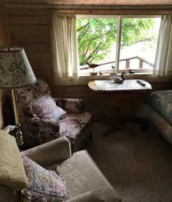 Homestead cabin