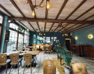 黑熊葡萄酒屋及酒店 - 酒吧