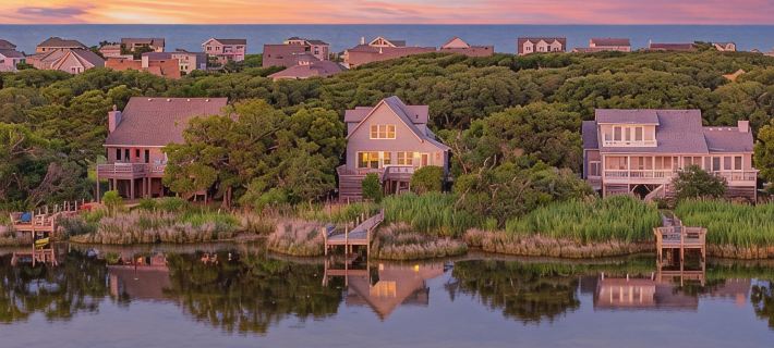 Mucky Duck + Soundfront + Duck NC + Sanderlin Community with Pool Hoteles en Duck