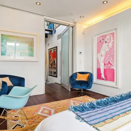Dreamy Venice Beach 5BR House with Rooftop & Steps to Beach
