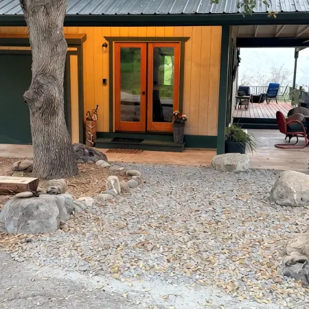 Peaceful, rural Vista Haus