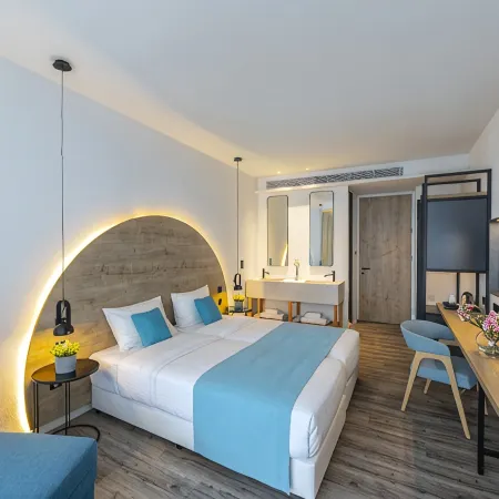 Flamingo Paradise Beach Hotel
