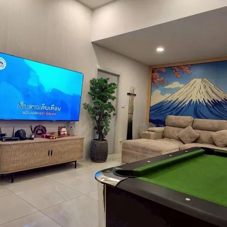 Konijiwa Bangsaen Private Pool