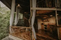 Treehouse de Valentine