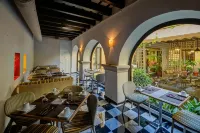 Hotel El Convento - breakfast