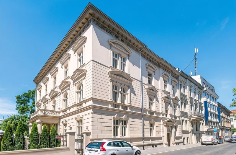 The Bonerowski Palace