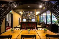 Manhattan Business Hotel Damansara Perdana - 3-Star