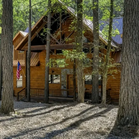 Copper Spa -Luxury Cabin w/ Steam Spa, Hot Tub - Sleeps 14