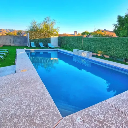 Luxe Desert Oasis, Sparkling Pool and Hidden Speakeasy Room! Отели рядом с достопримечательностью «Саут Маунтин Парк Сценик Драйв»