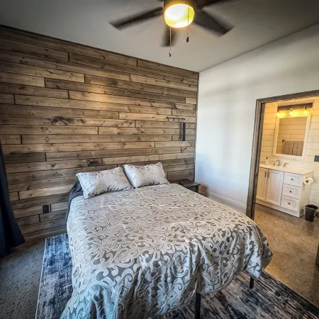 The Lodge on Lake of the Pines - enjoy the Northwoods in comfort!