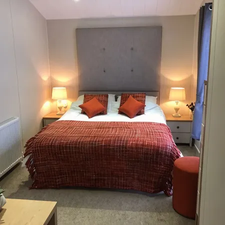 Beautiful 3 bedroom lodge with hot tub in stunning Northumberland