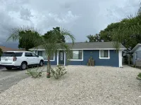 Gorgeous Seaside Seashell Cottage With Kayaks Included!!! - 무료 와이파이