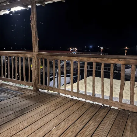 Dockside Cabin- waterfront, kayaking, fishing, swimming