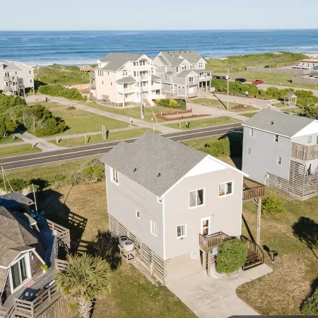 Beach Haven Just Steps Away from the Ocean, Amazing Views