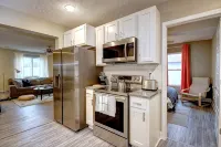Calm and cozy WV home conveniently located. - Wifi