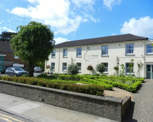 Peartree Serviced Apartments Hotels in Salisbury