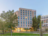 Montempô appart-hôtel Bordeaux Belvédère Hôtels à proximité de : Terrain de jeu Darwin Ecosystème