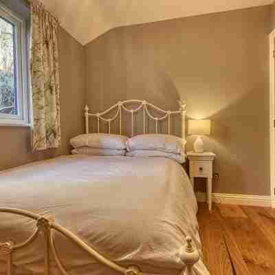 The Stables , Surrey Hills Rooms
