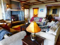 8 Bedrooms, Sleeps 18, 12 bath, Movie theater, Spa, Hot tub, ELEVATOR - Bintang 4