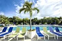 Your Happy Place - gorgeous 2 bed 2 bath oceanfront suite with full kitchen - ビーチサイド