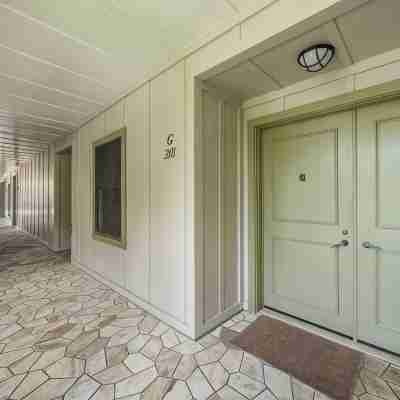 Panoramic Oceanview Sanctuary in Luxury Resort • 4Br Sleeps 10 • Beach,Pool&Tub Others
