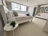 Beach front, best location, ocean and city views + parking!