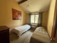 In the middle of the vineyard in the castel - Homestays