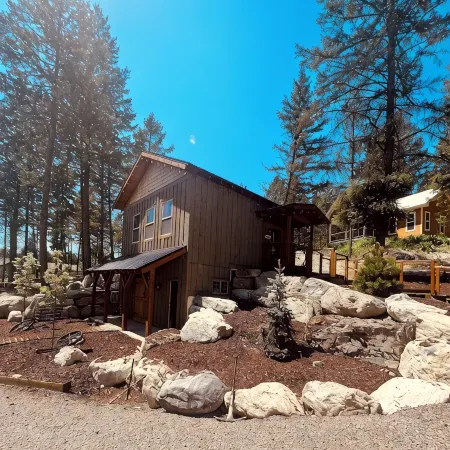 The Mill House at Elk Ridge Village Cabin 301A with Views of Flathead Lake