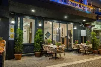 Linda Port Hotel - Bãi biển