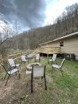 Mama Bears den “The perfect location to visit the Hatfield and McCoy trails”